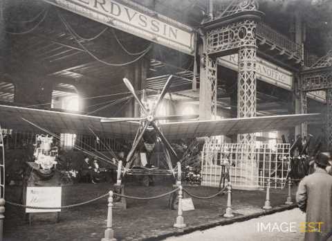 Stand Deperdussin au Salon de 1910 (Paris)